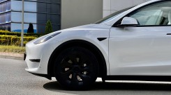 The Model Y carries on the look from other Tesla models and also features the minimalistic design.