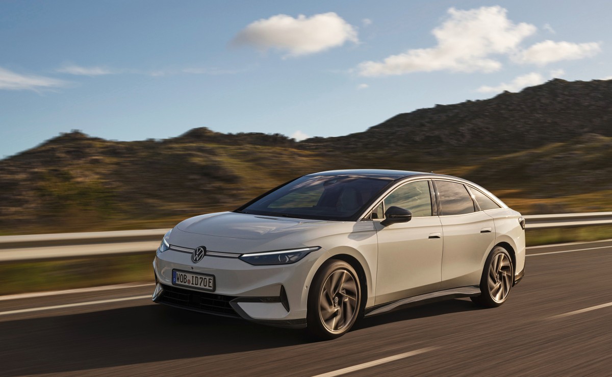 Volkswagen ID.7 prices: flagship EV to start from £55,570 in the
