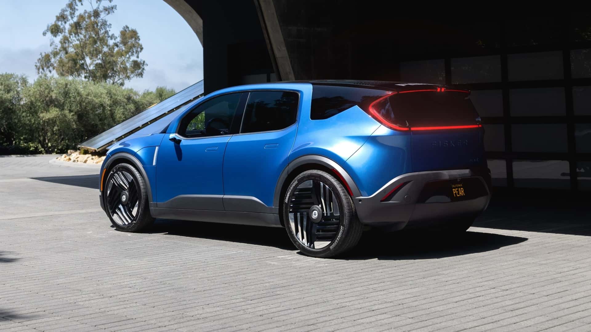 Fisker Pear electric crossover promises up to 320 miles of range
