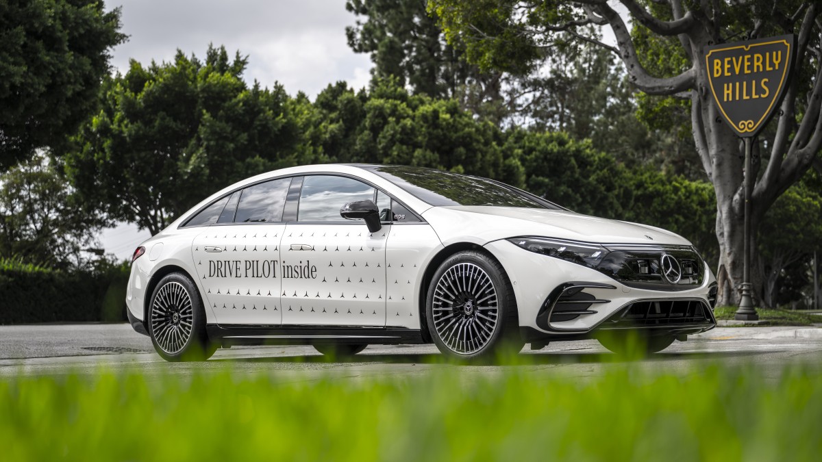 Mercedes brings its Drive Pilot Level 3 drive assistance to the US