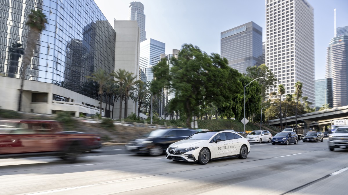 Mercedes brings its Drive Pilot Level 3 drive assistance to the US