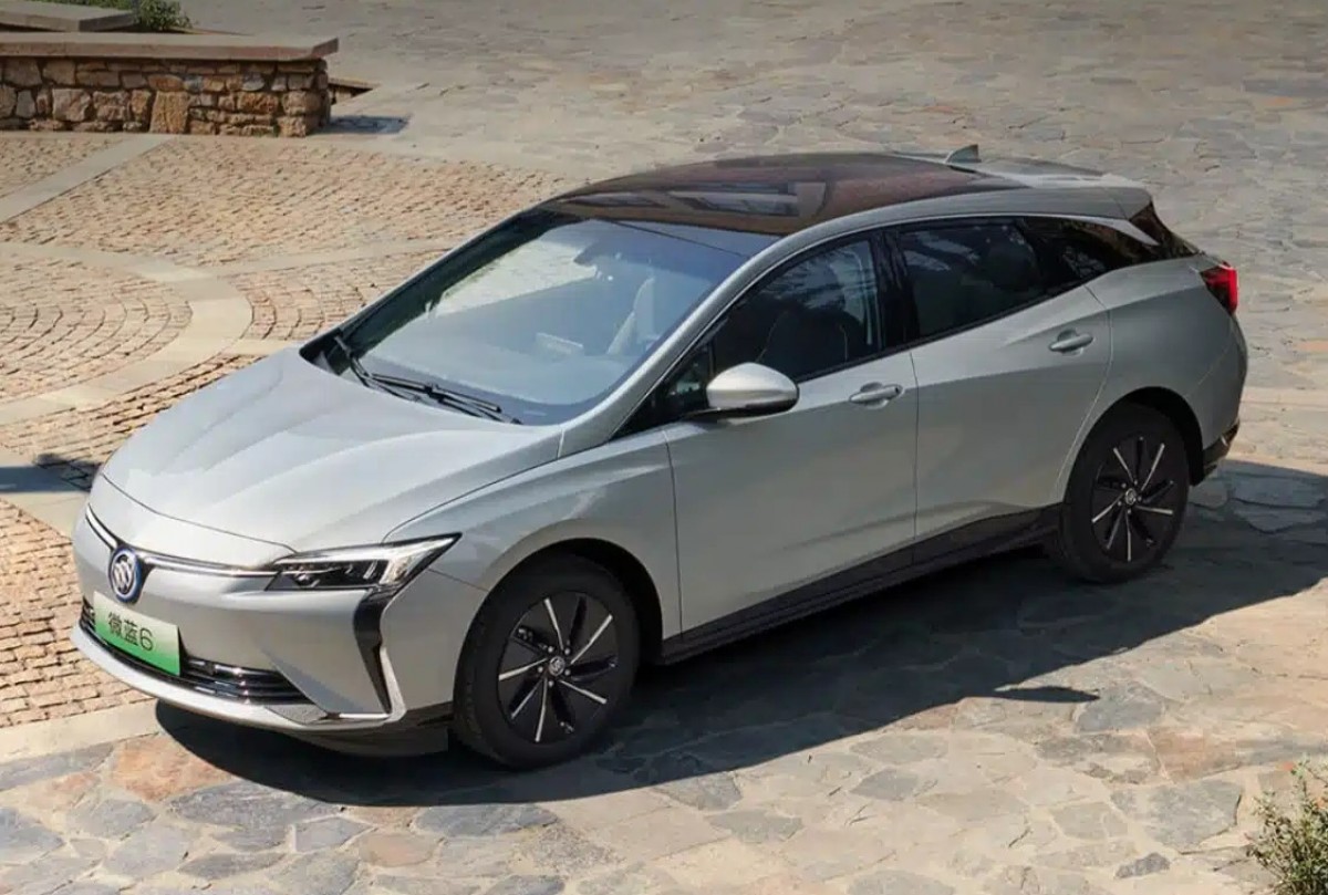 2024 Buick Velite 6 - electric wagon for less than $14,000