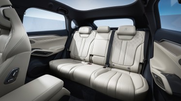 BYD Song L interior