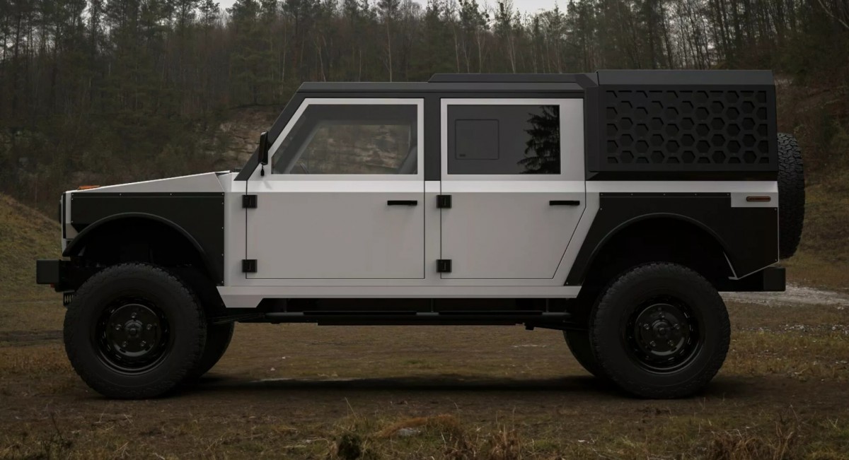 Munro unveils production version of its Series-M electric 4x4 truck