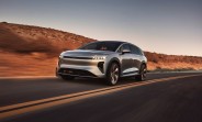 Lucid Gravity SUV debuts with 800 hp, 440 mile range 