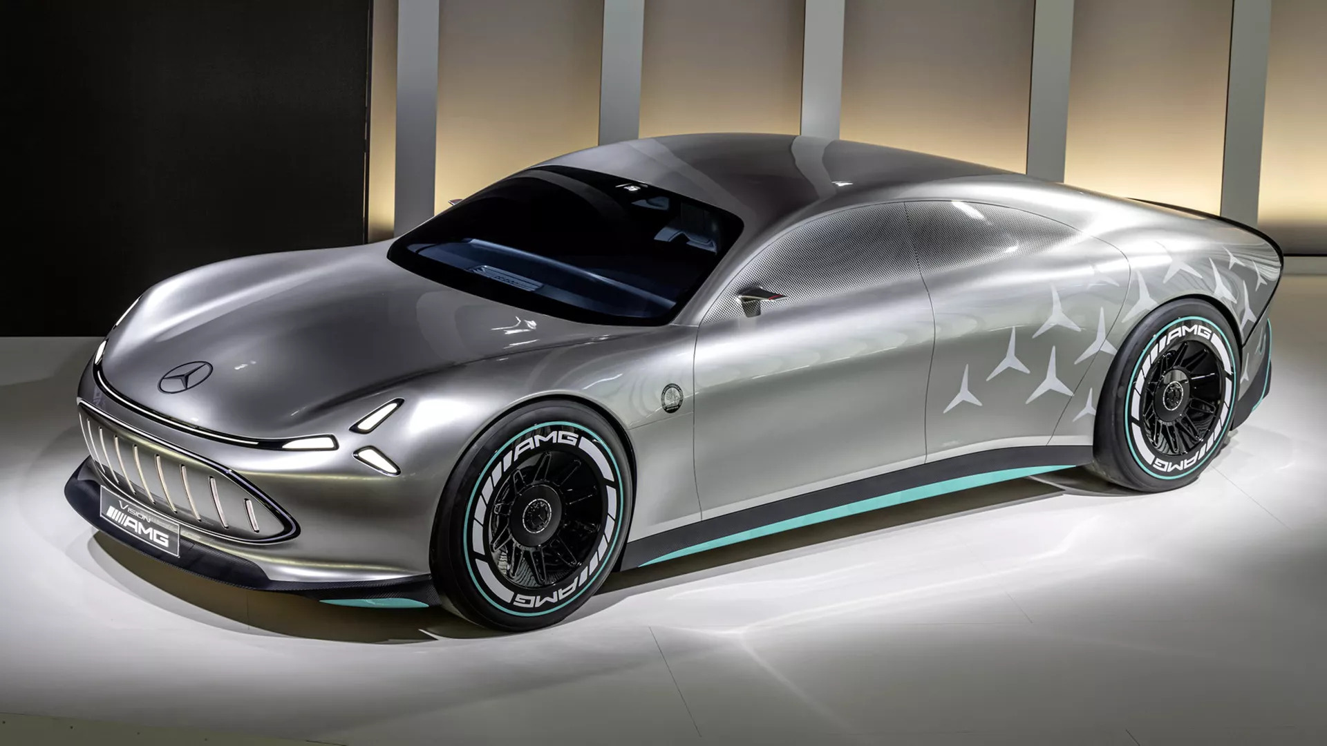 Mercedes-AMG 2025 года станет электрическим спортивным седаном мощностью 1000 л.с.