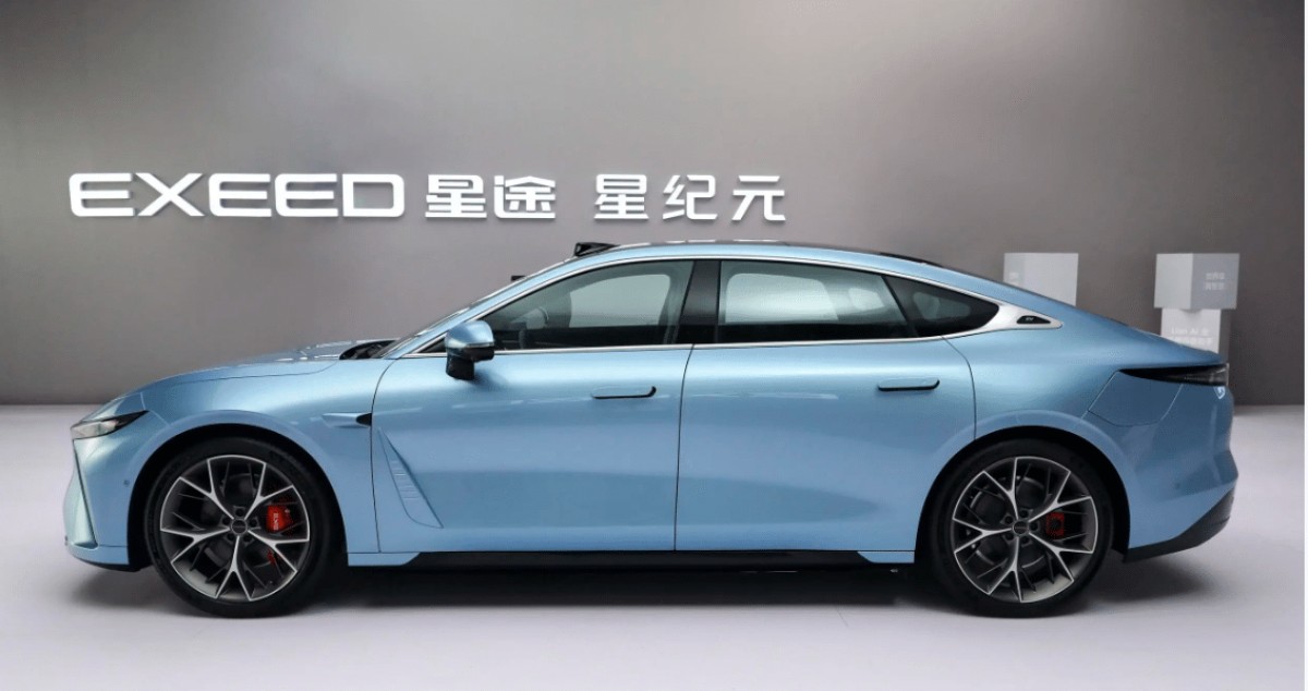 Chery Exeed Sterra ES - <span title='905 km'>562 miles</span> $34,000 EV from China