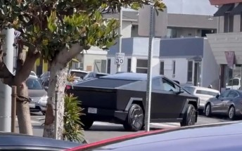 First ever Tesla Cybertruck in matte black spotted