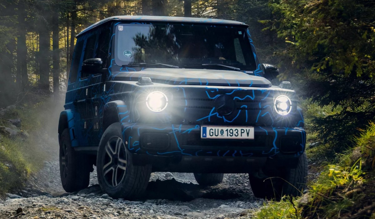 Mercedes teases the upcoming electric 2025 G-Class