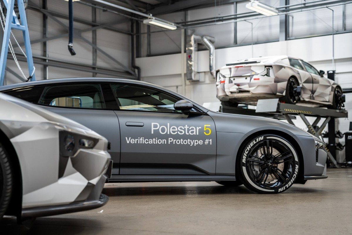 Polestar и SK On подписали сделку на поставку аккумуляторов для Polestar 5