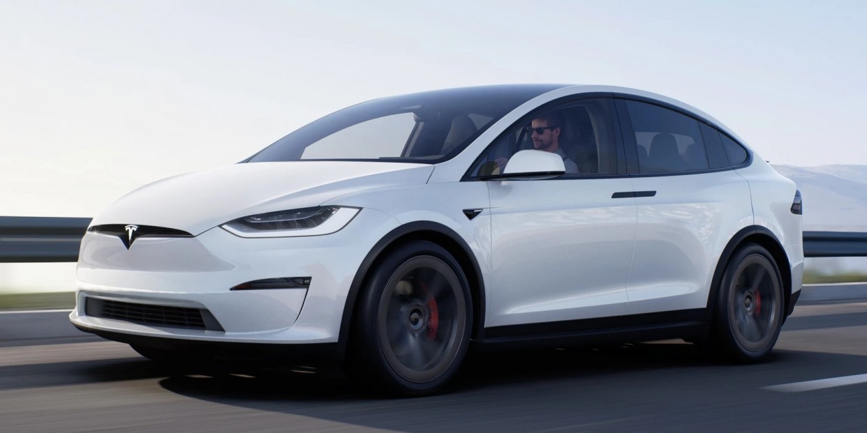 Tesla cuts prices for in-stock models - ArenaEV