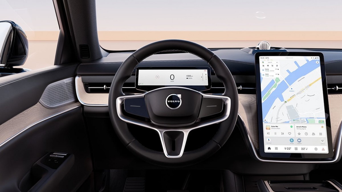 Генеральный директор Volvo говорит, что отказ от Apple CarPlay является ошибкой, и отвергает монетизацию внутри автомобилей