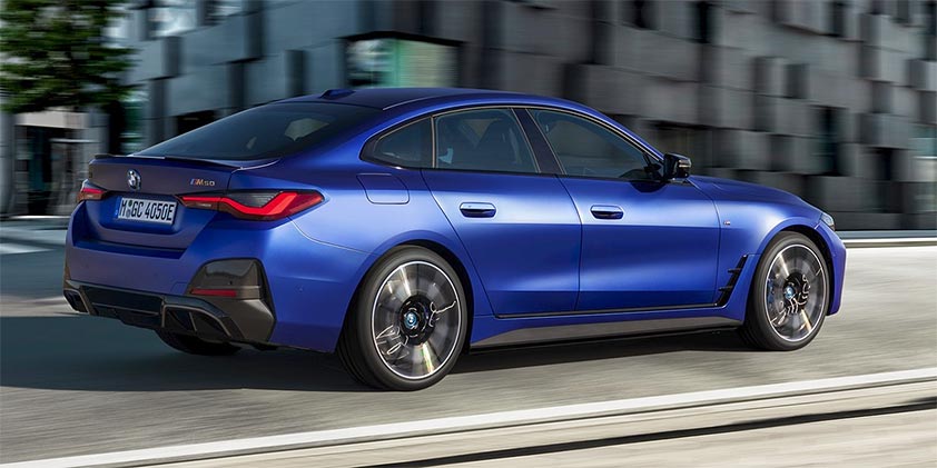 2024 BMW i4 はラインナップと価格を更新