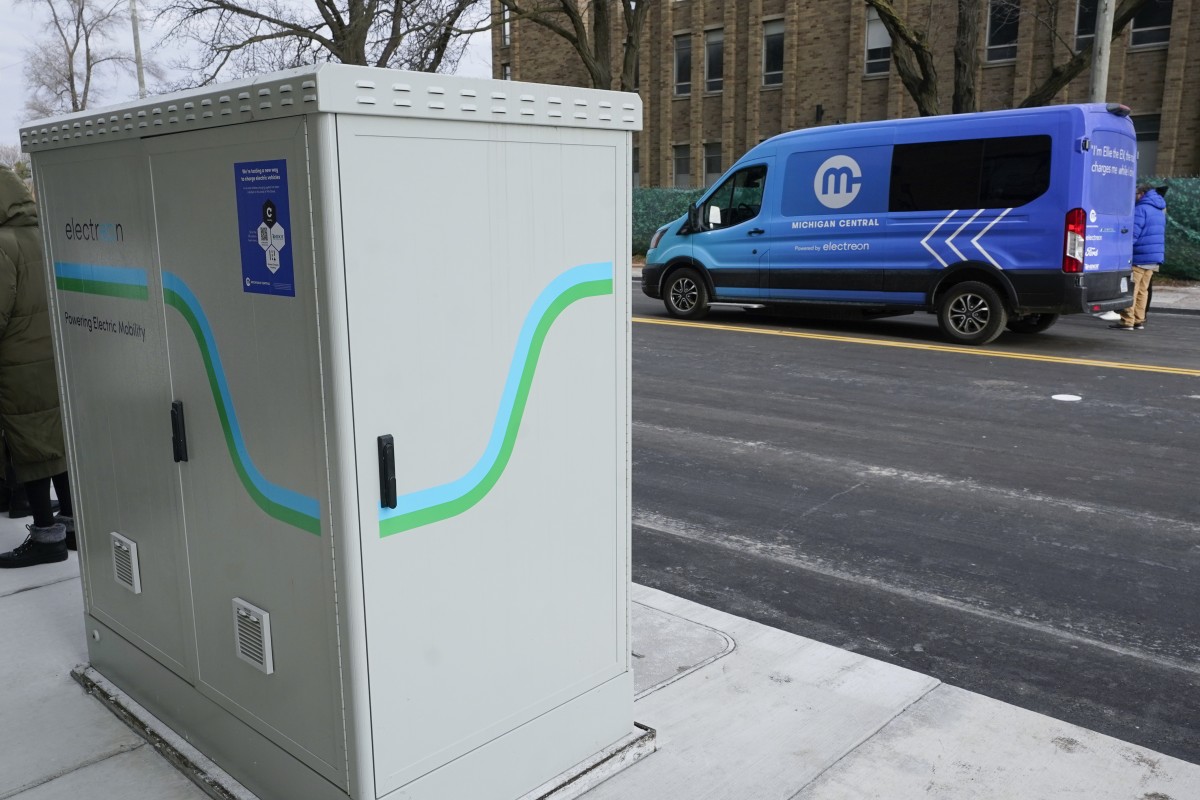 Detroit paves the way for electric road charging revolution