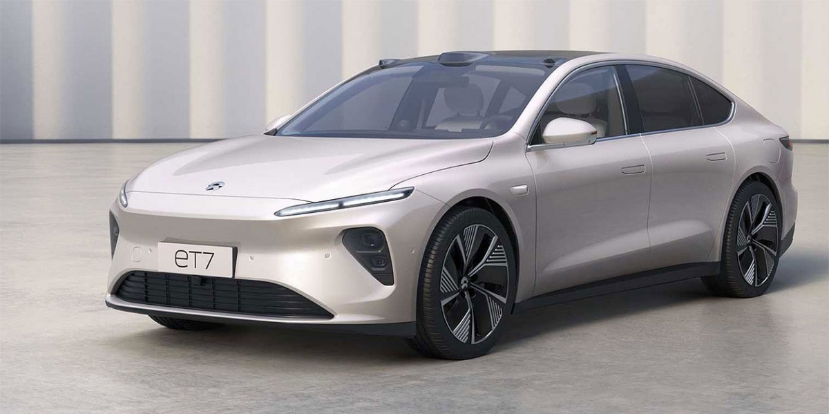 Nio ET7 breaks records with <span title='1,044 km'>649 miles</span> range with the new 150 kWh battery