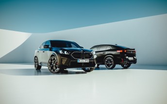 BMW unveils new i5 xDrive40 and iX2 eDrive20