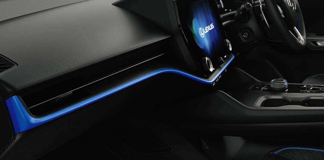 Lexus представляет ограниченную серию RZ450e F Sport Performance