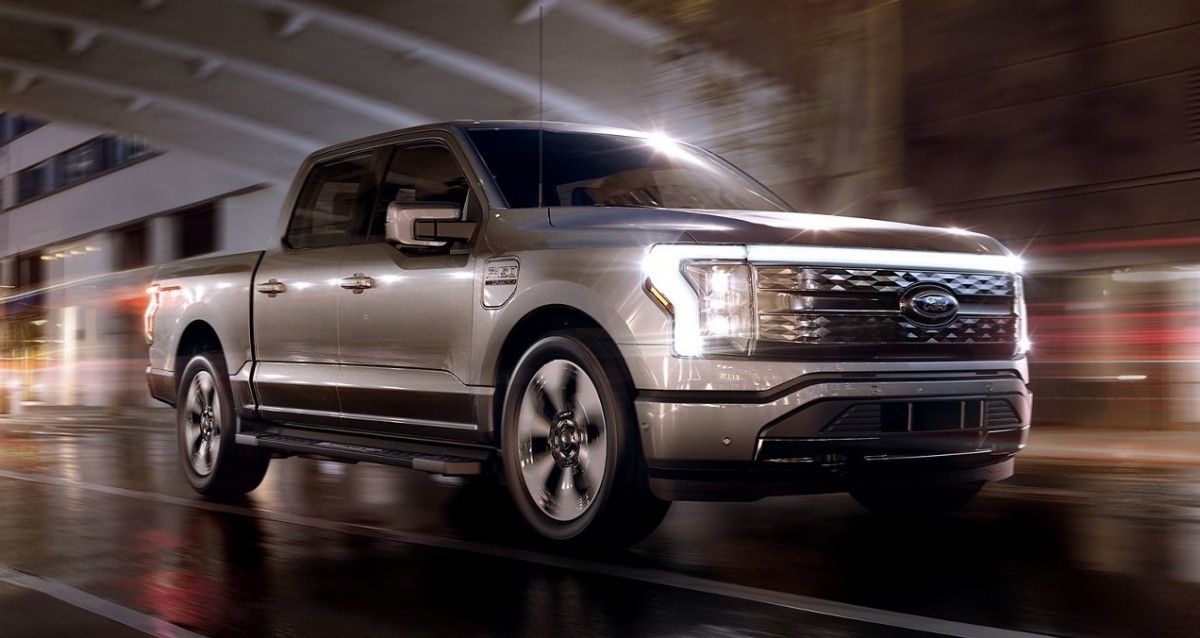 Ford makes the Mustang Mach-E cheaper, adds cash incentives for the F-150 Lightning