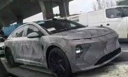 Nio ET9 spotted in camo for some street testing, shakes off snow like a boss