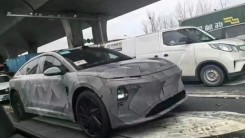 Camouflaged Nio ET9 in testing on the streets in China