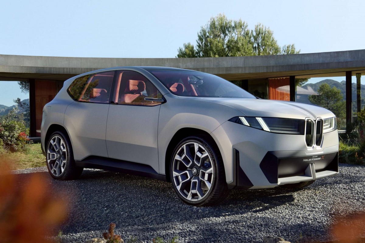 BMW unveils Neue Klasse X - its uber-smart, environmental-friendly vision of the future
