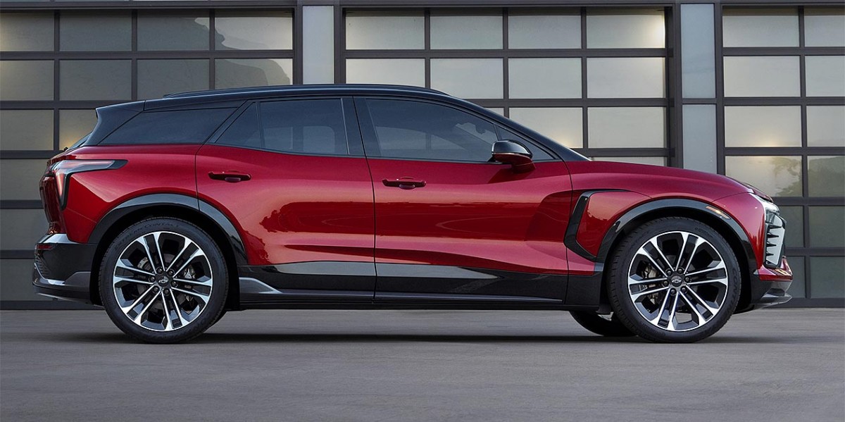 Early buyers of the Chevrolet Blazer may get some money back to match recent price cut