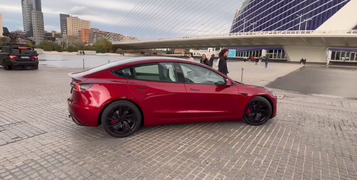 Leaked specs of Tesla Model 3 Performance hint at big power boost