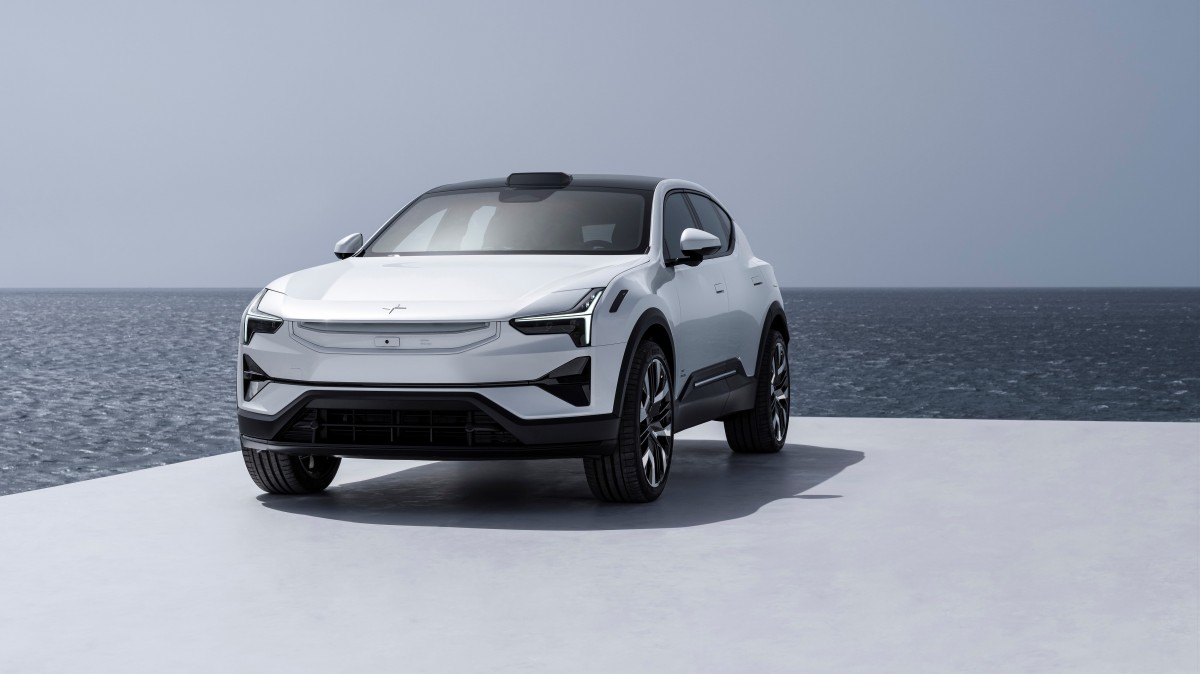 The 2025 Polestar 3 gets new configurations, starts at a lower price
