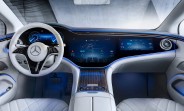 Mercedes won't use Apple's next-gen CarPlay because it doesn't want to "give up the whole cockpit head unit"