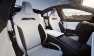 Tesla Model S Plaid gets upgraded seats