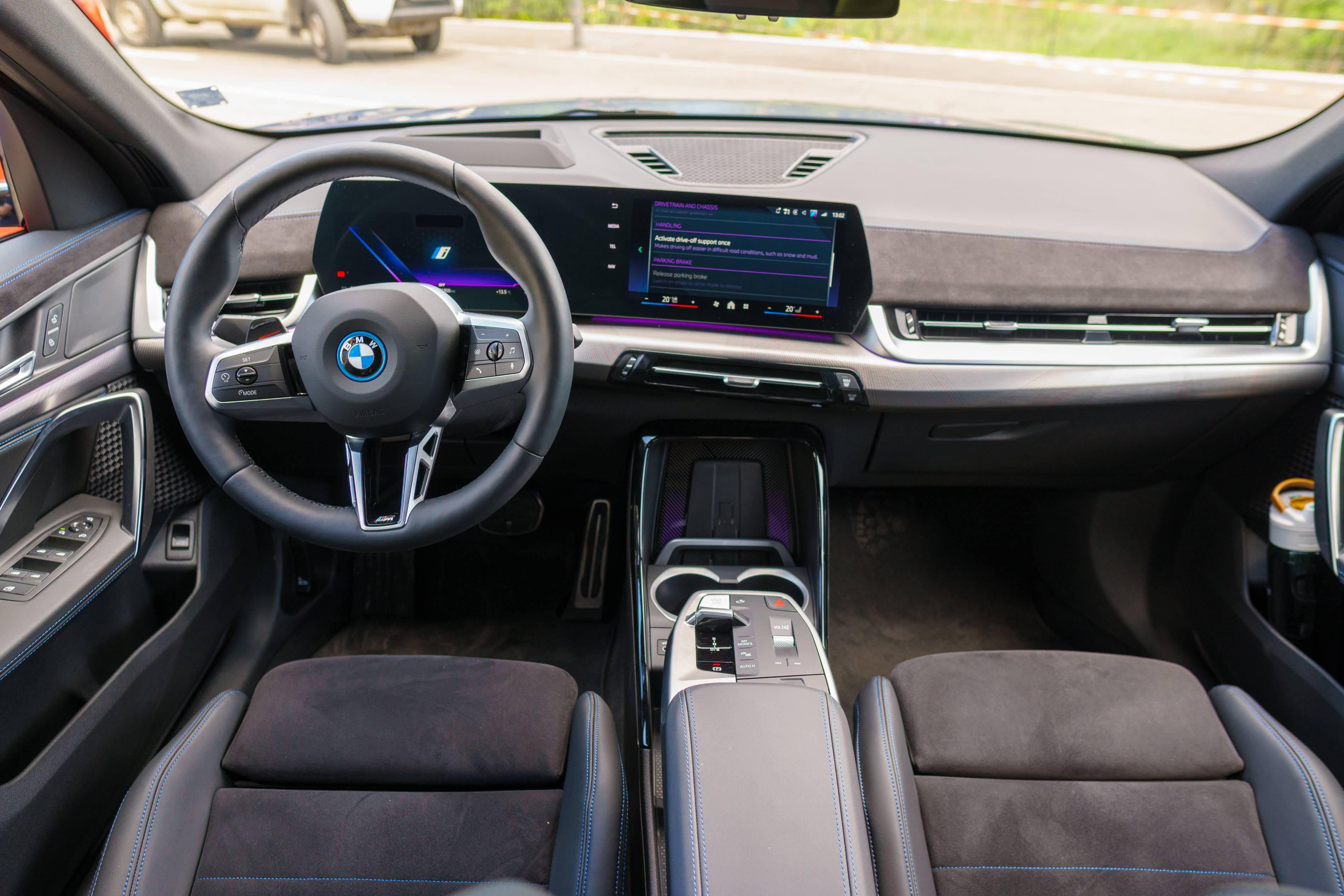 BMW iX2 xDrive30 Testbericht