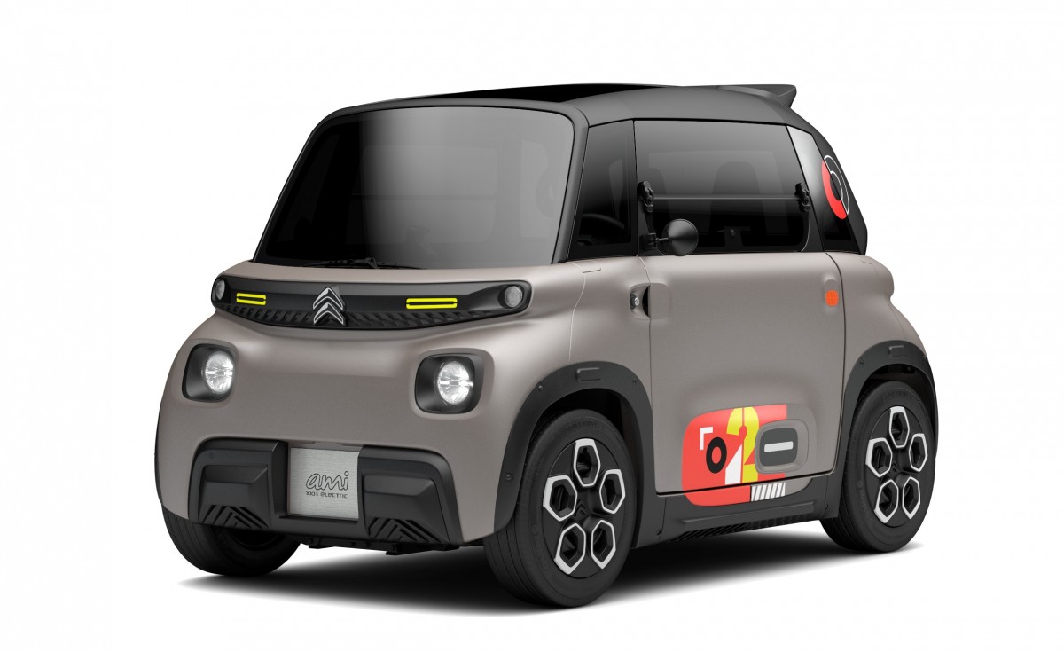 Citroen Ami gets a new color, a new version, and a modular cargo kit for its fourth anniversary