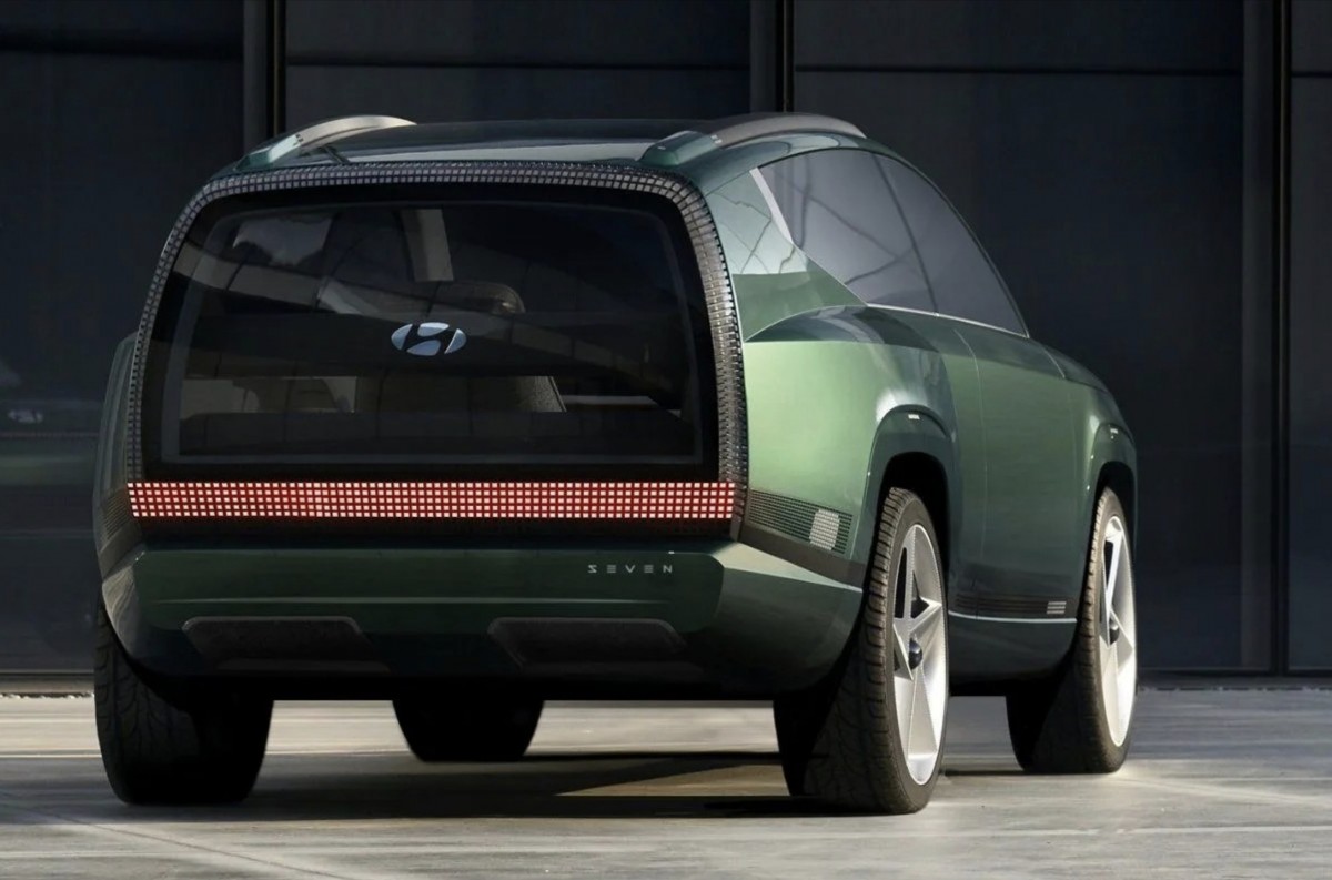 Hyundai Ioniq Seven concept car