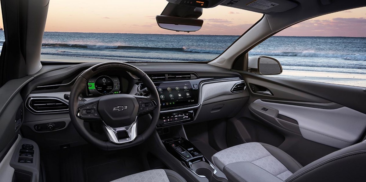 2023 Chevrolet Bolt EUV interior