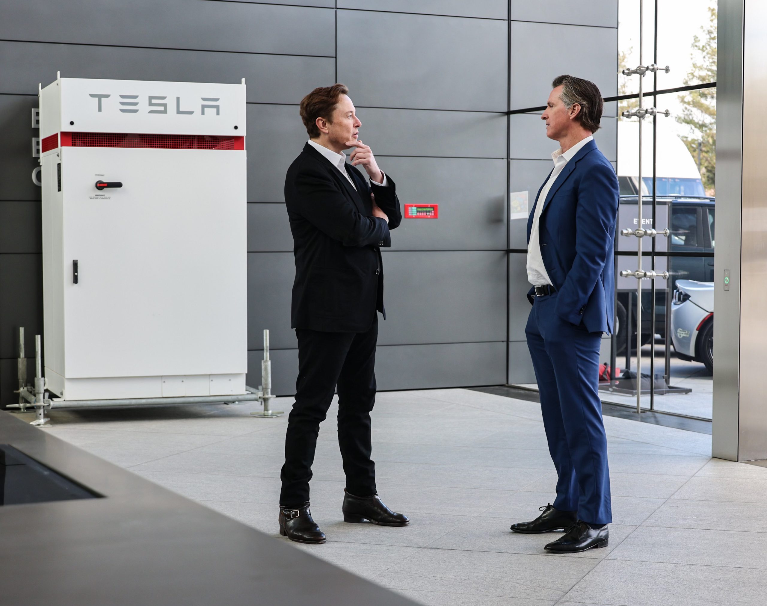 Tesla Cybertruck-Chef ist raus, Teile des Supercharger-Teams kehren zurück