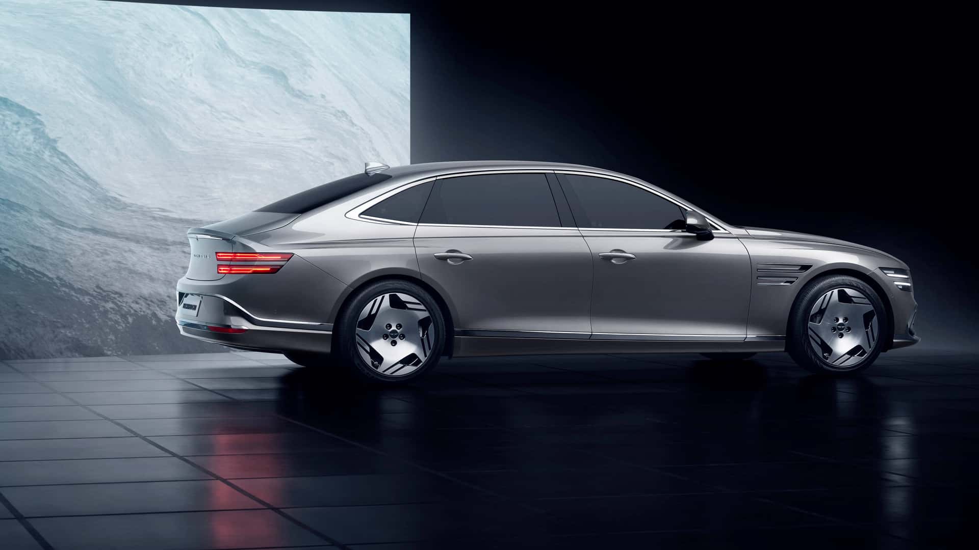 2025 Genesis Electrified G80 gets a refresh with extra range, size and tech