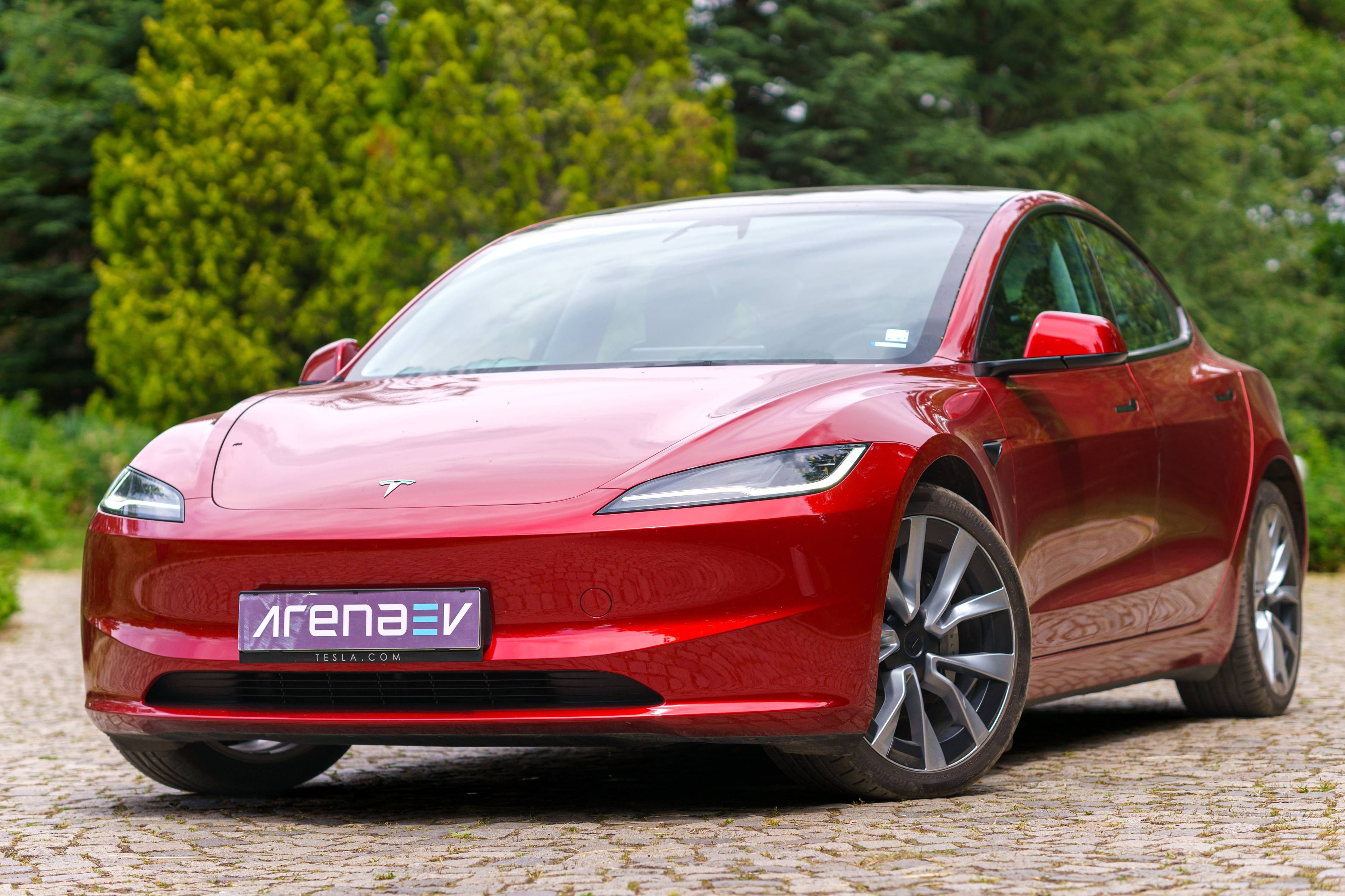 Testbericht zum Tesla Model 3 Long Range 2024