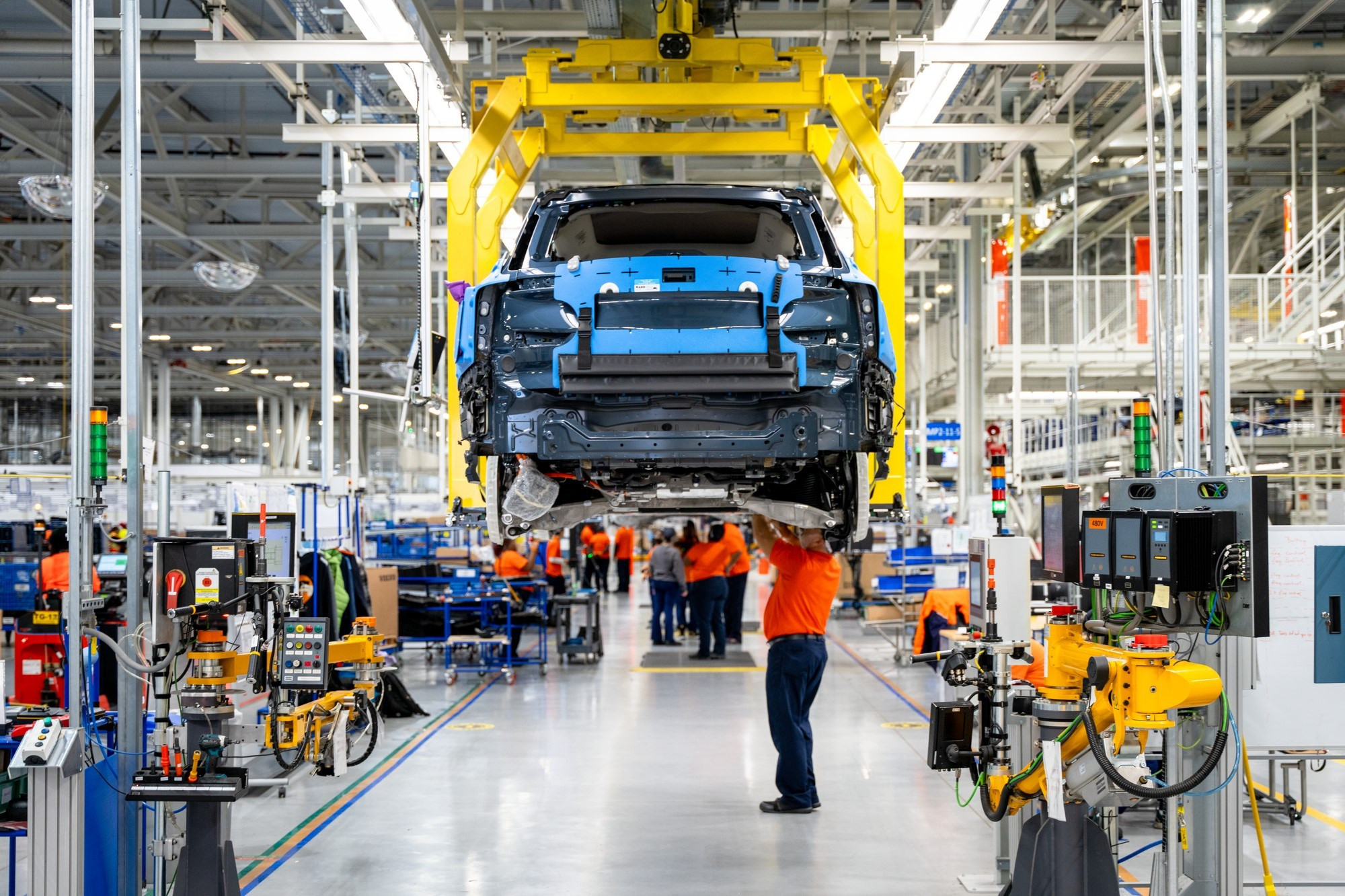 Das Volvo-Werk in Charleston in den USA startet die Produktion des EX90-SUV