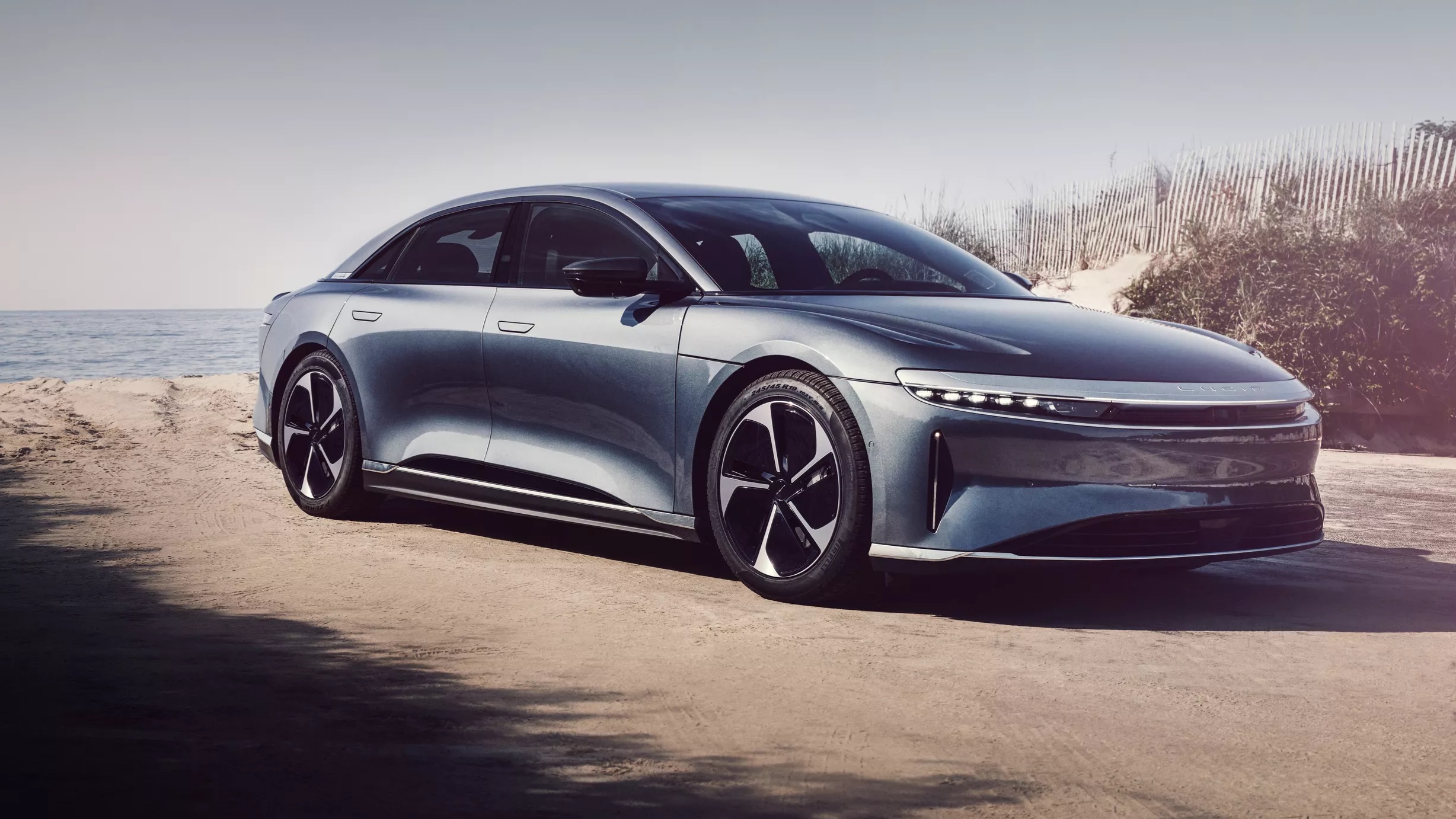 2025 Lucid Air Pure устанавливает новый рекорд эффективности электромобилей: 8 км на кВтч