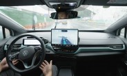 Autonomous Volkswagen ID.4 masters Beijing's rain-soaked roads