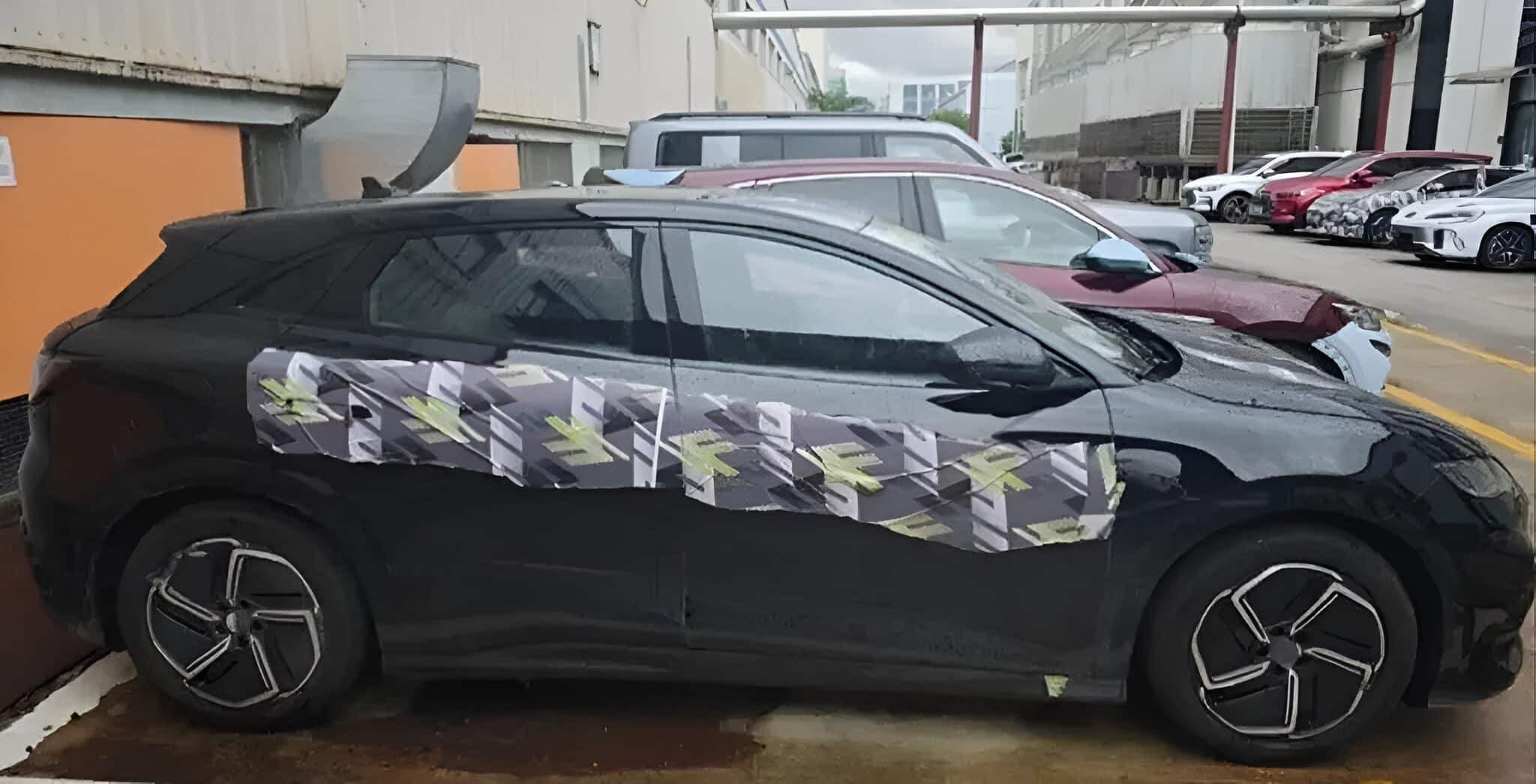 BYD Seal 06GT замечен в дикой природе, сигнализируя о приближении выпуска