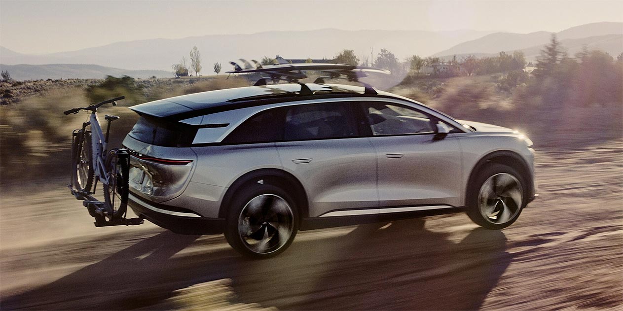 Erster Vorserien-SUV Lucid Gravity rollt vom Band