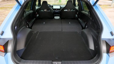 By folding the seats the trunk becomes much more practical.