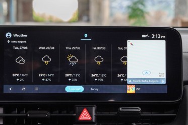 You can check the weather or current sport events in the Ioniq 5 N.