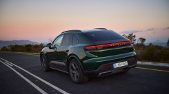 Porsche Macan 4S mới