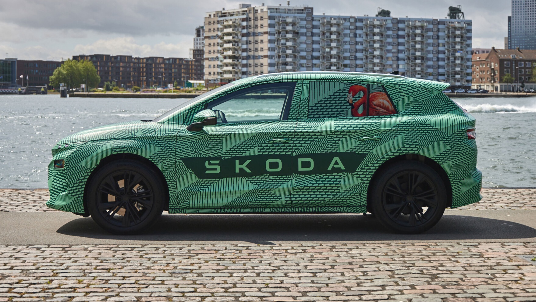 Skoda раскрывает больше подробностей об Elroq в последнем тизере