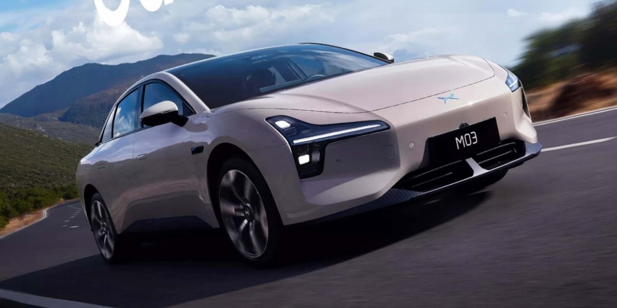 XPeng Mona M03 spy shots reveal Tesla Model 3-inspired interior