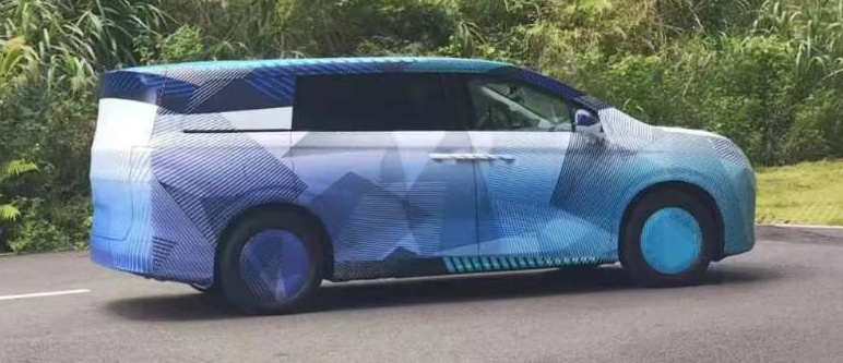 BYD's upcoming MPV in the Dynasty series pictured