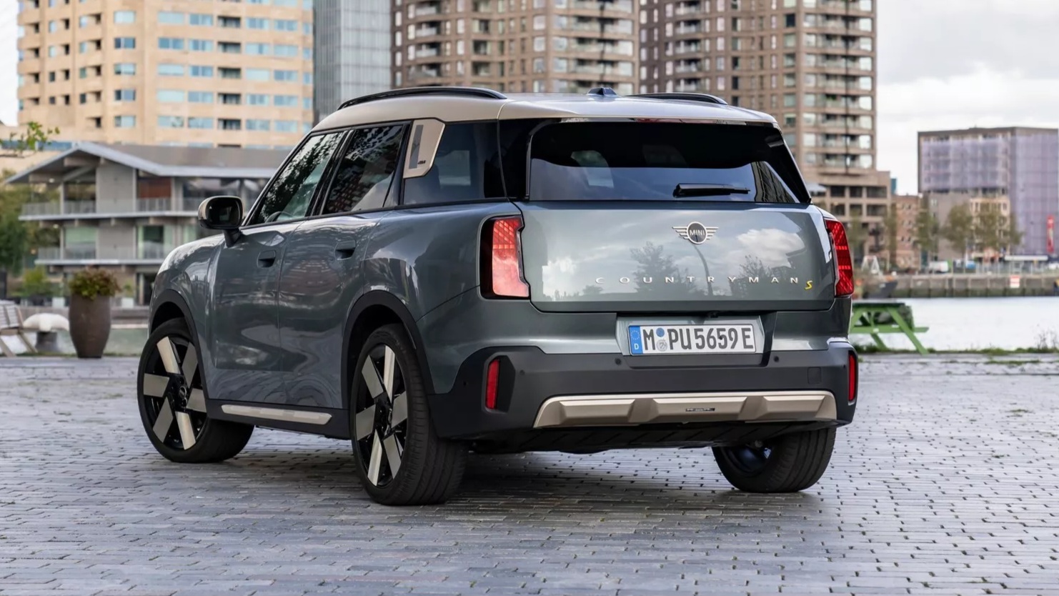 Electric Mini Countryman 米国での価格が確定しました