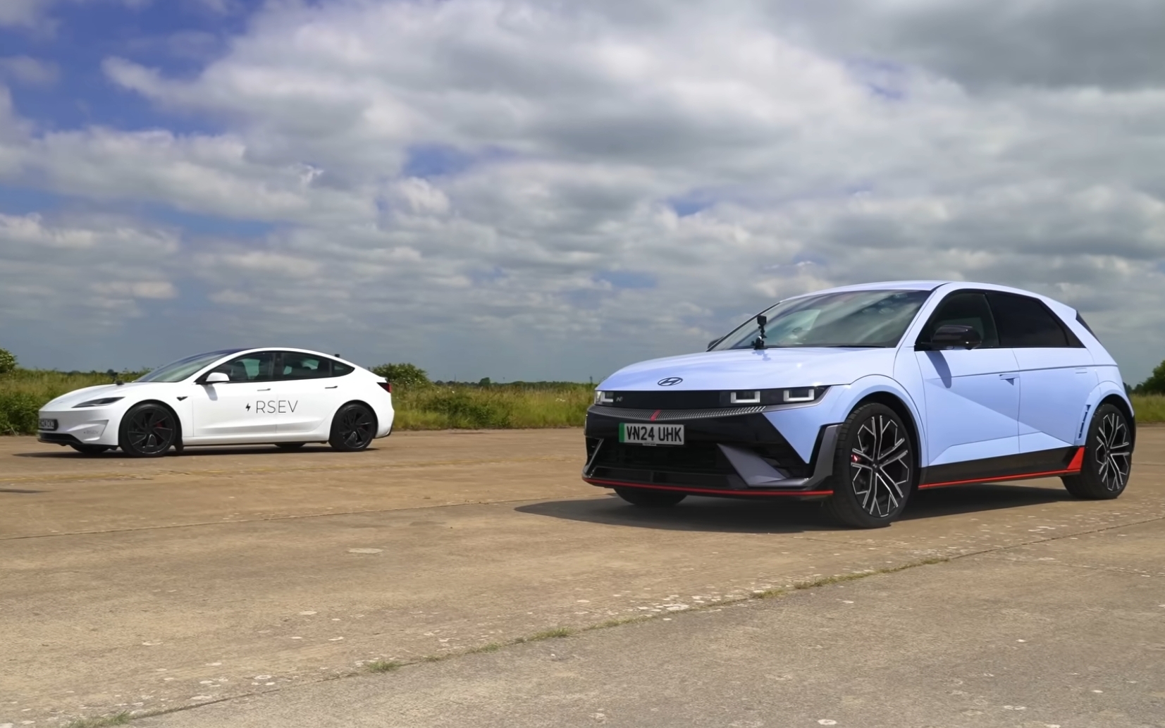 Drag race: Hyundai Ioniq 5 N vs. new Tesla Model 3 Performance